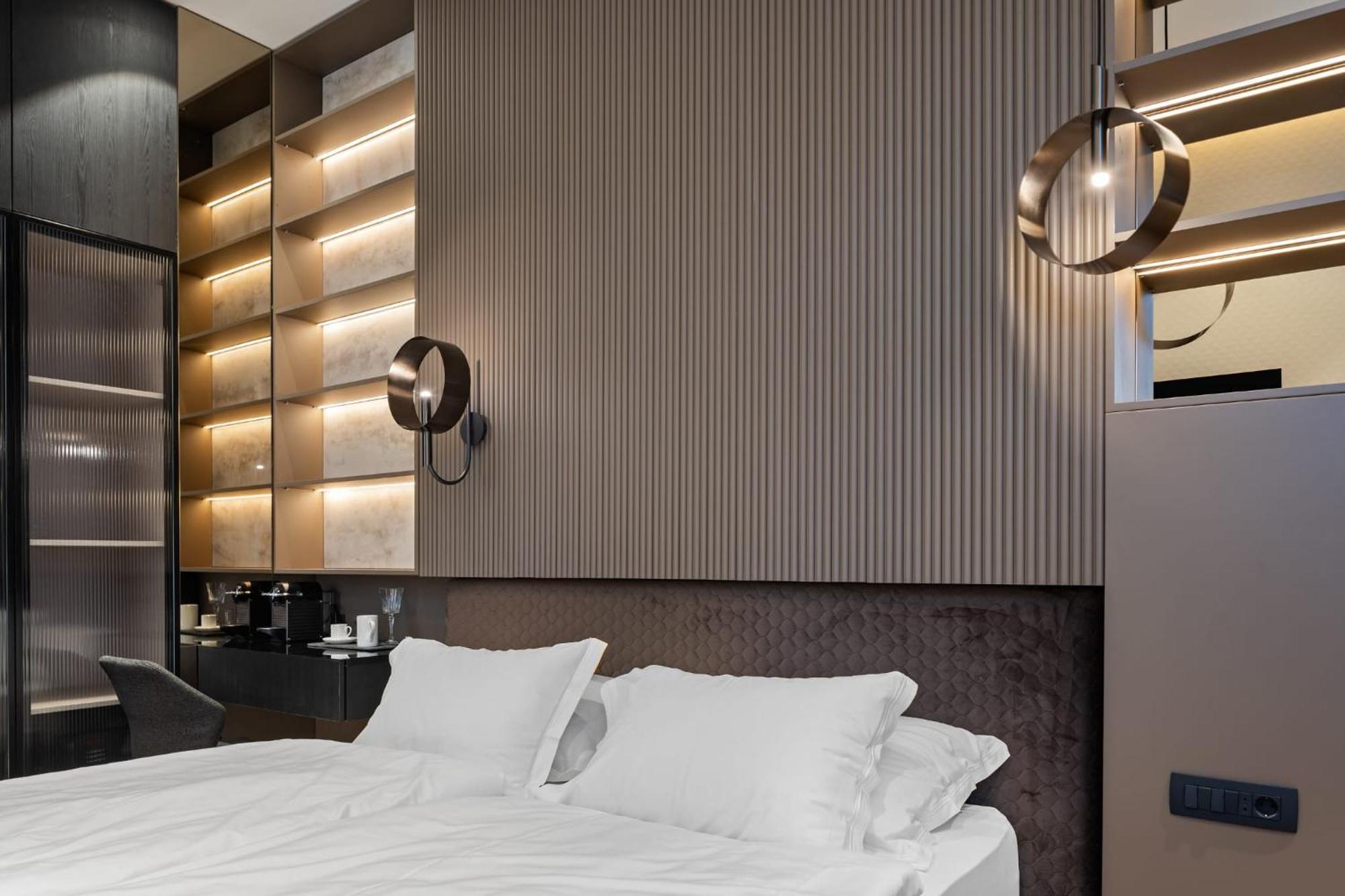 Monamel Luxury Suites Split Exteriör bild